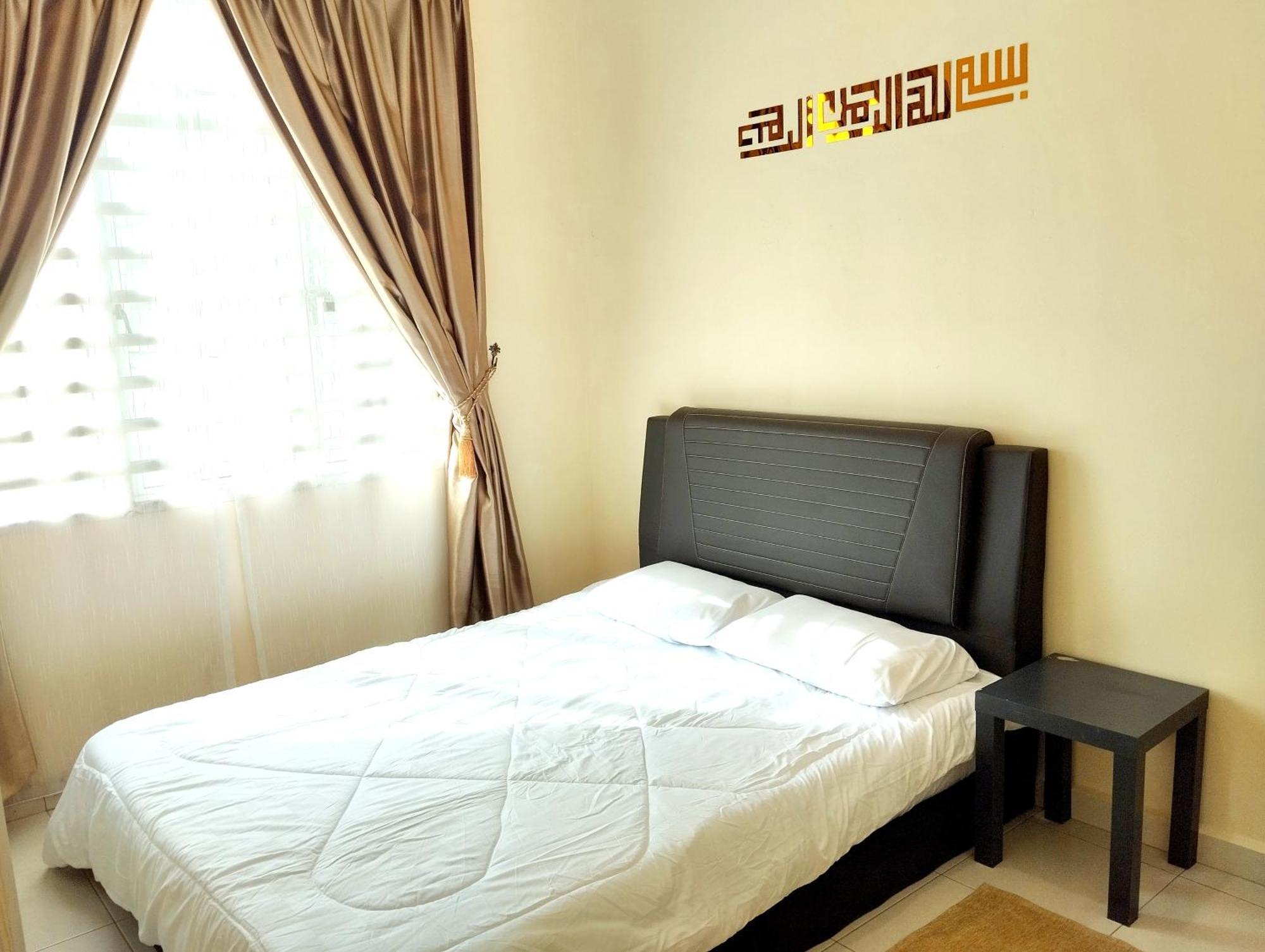 Cosy Casa Hana 4Br 3B Kuantan Extérieur photo